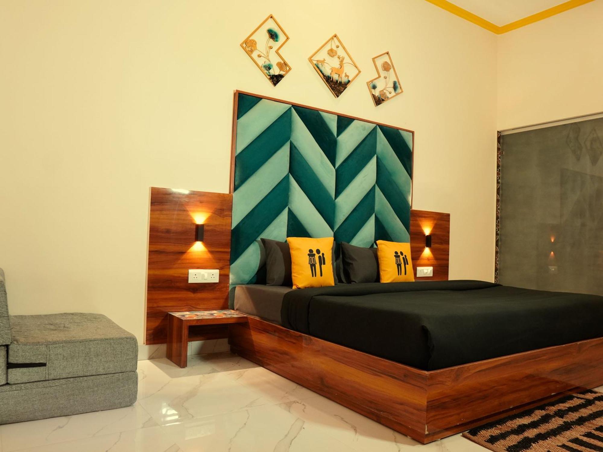 The Hosteller Rishikesh, Upper Tapovan Bagian luar foto