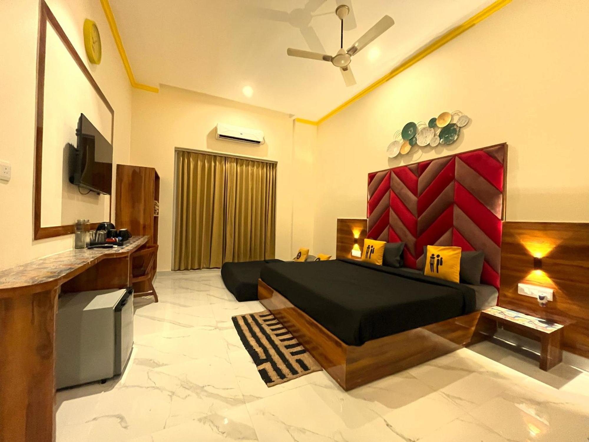 The Hosteller Rishikesh, Upper Tapovan Bagian luar foto