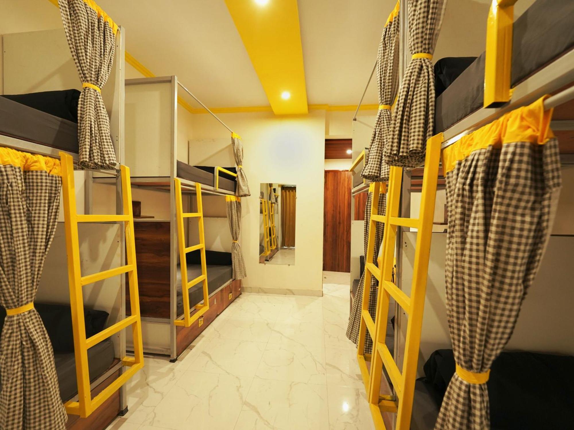 The Hosteller Rishikesh, Upper Tapovan Bagian luar foto