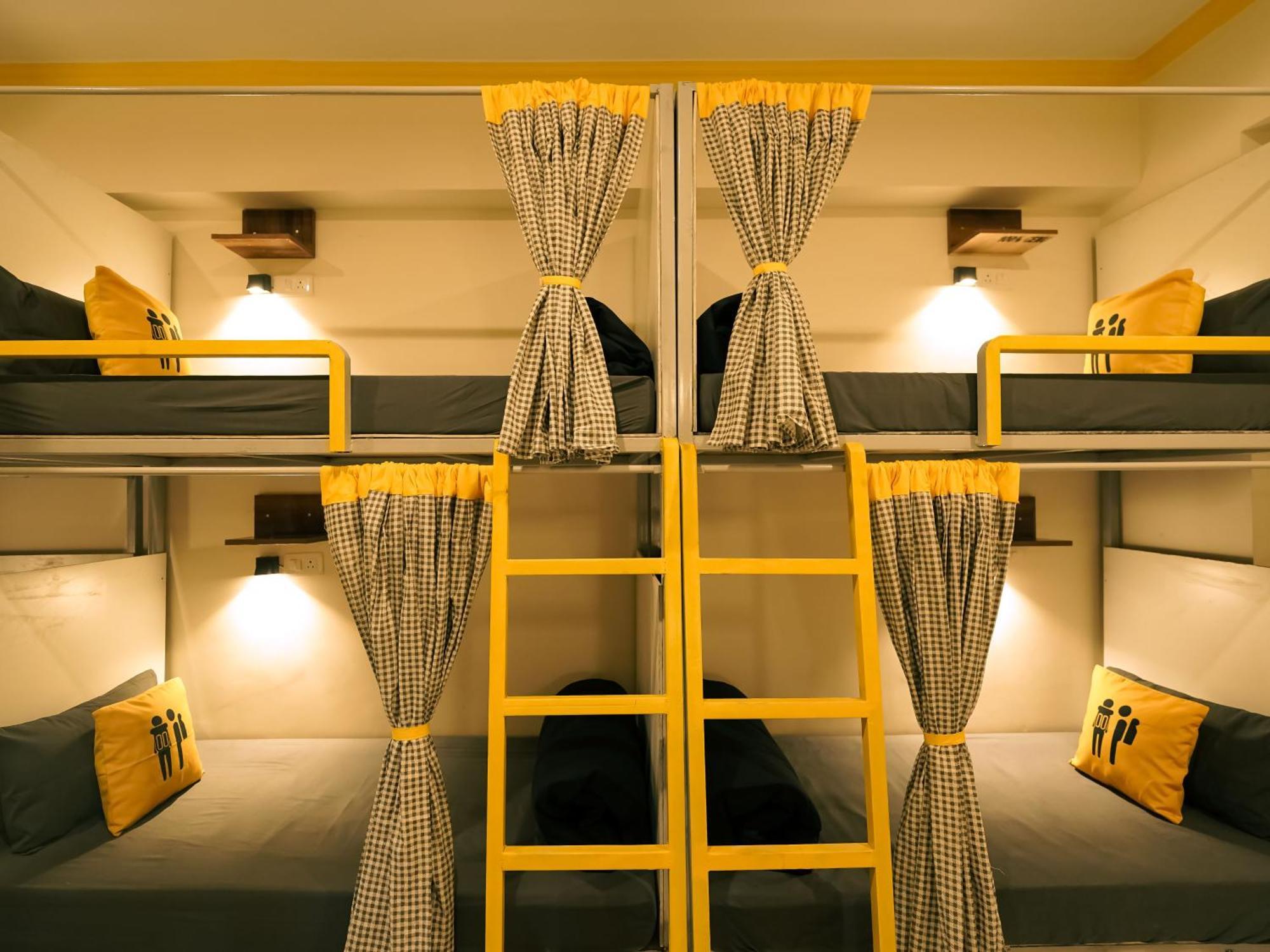 The Hosteller Rishikesh, Upper Tapovan Bagian luar foto